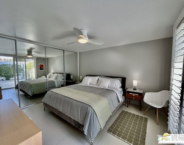 306 Desert Lakes Drive - Photo Thumbnail 16