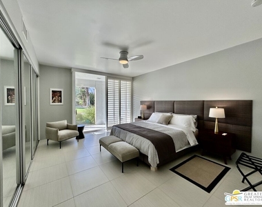 306 Desert Lakes Drive - Photo Thumbnail 24