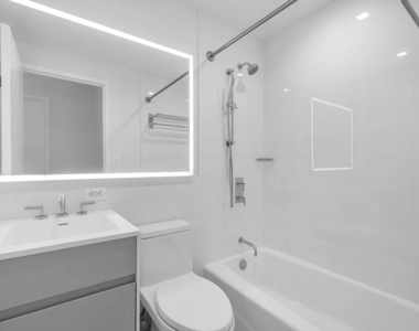 West 60th Street - Photo Thumbnail 7