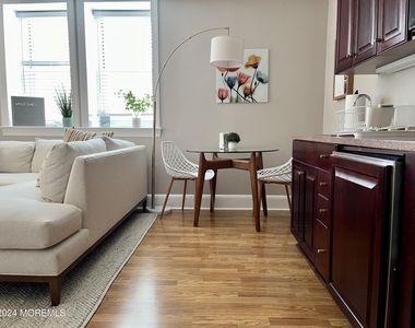 700 Ocean Avenue - Photo Thumbnail 1
