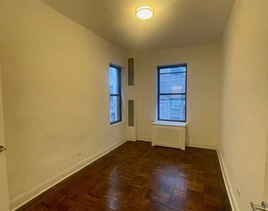 109 E 88 at Park Avenue - Photo Thumbnail 5