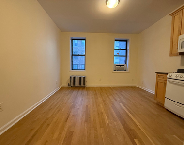 117 East 89th Street - Photo Thumbnail 4