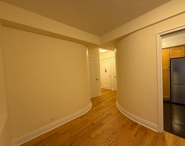 141 East 56th Street - Photo Thumbnail 1
