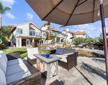 85 Palm Beach Court - Photo Thumbnail 10