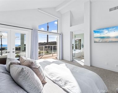 85 Palm Beach Court - Photo Thumbnail 21