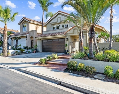 85 Palm Beach Court - Photo Thumbnail 30