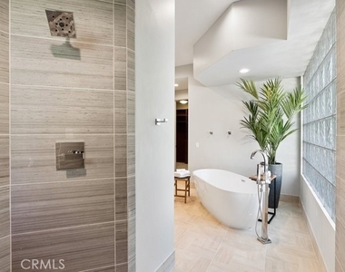 49687 Canyon View Drive - Photo Thumbnail 20