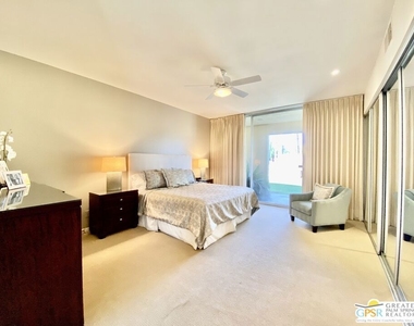 272 Desert Lakes Drive - Photo Thumbnail 16