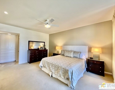 272 Desert Lakes Drive - Photo Thumbnail 15