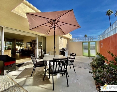272 Desert Lakes Drive - Photo Thumbnail 23