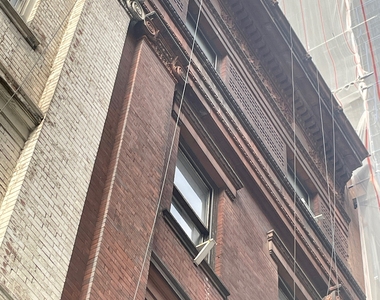 Madison Avenue / 85th Street - Photo Thumbnail 10