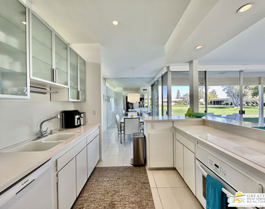 16 Lakeview Circle - Photo Thumbnail 20