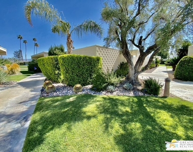 16 Lakeview Circle - Photo Thumbnail 4