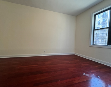 280 Ft Washington Avenue - Photo Thumbnail 3