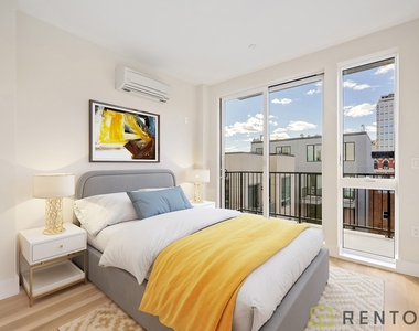 272 South 1st Street - Photo Thumbnail 5