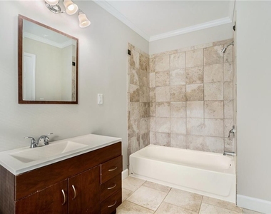 3084 Leeland Road - Photo Thumbnail 9