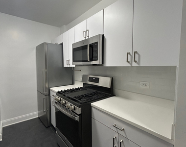West 55th Street off 7th Ave - Photo Thumbnail 1