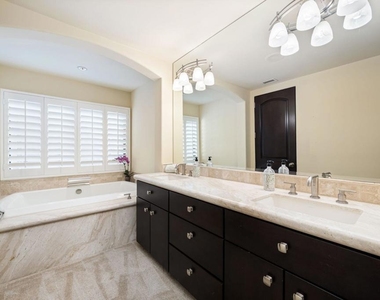 73680 Irontree Drive - Photo Thumbnail 14