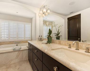73680 Irontree Drive - Photo Thumbnail 13