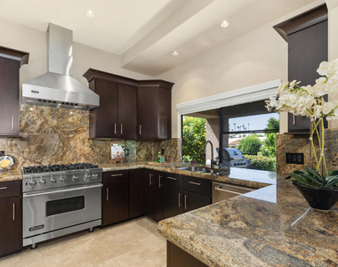 73680 Irontree Drive - Photo Thumbnail 4