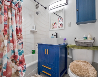 Flatland Ave Apt 3D - Photo Thumbnail 9