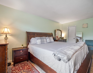 Flatland Ave Apt 3D - Photo Thumbnail 6