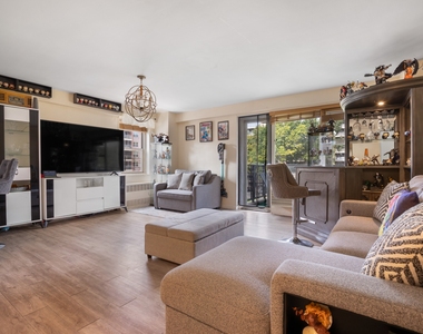 Flatland Ave Apt 3D - Photo Thumbnail 1