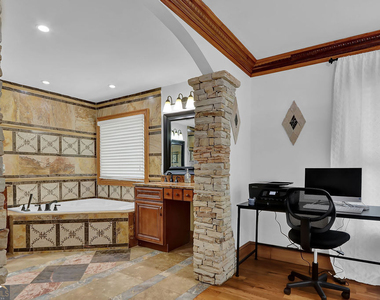 4081 Ashford Dunwoody Road Ne - Photo Thumbnail 31
