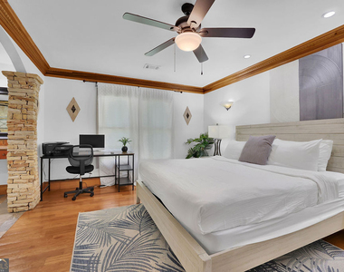 4081 Ashford Dunwoody Road Ne - Photo Thumbnail 8