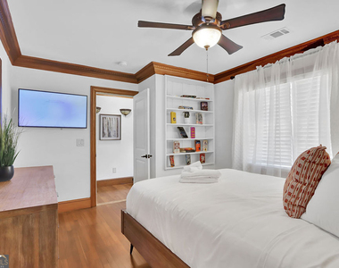 4081 Ashford Dunwoody Road Ne - Photo Thumbnail 16