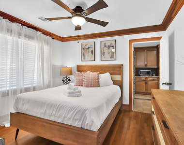 4081 Ashford Dunwoody Road Ne - Photo Thumbnail 15
