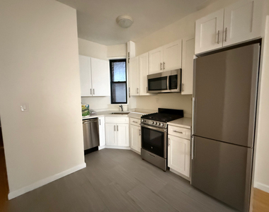 123 East 82nd Street - Photo Thumbnail 4
