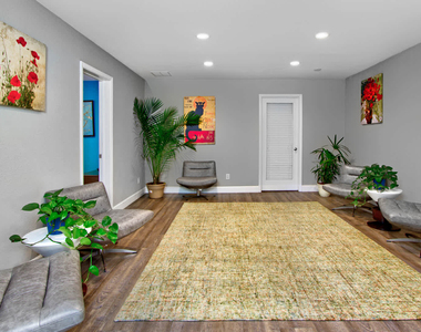 5322 Wong Drive - Photo Thumbnail 16