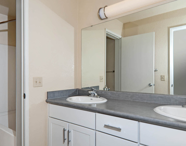 5322 Wong Drive - Photo Thumbnail 8