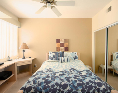 29777 Sandy Court - Photo Thumbnail 7