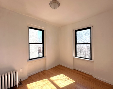 21-28 35th Street - Photo Thumbnail 7