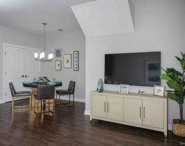 300 Sutton Court - Photo Thumbnail 3