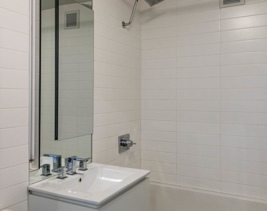 100 Dupont Street - Photo Thumbnail 18