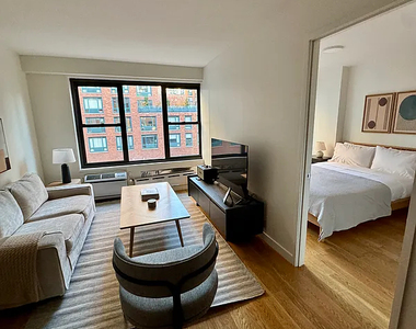 145 4th Avenue - Photo Thumbnail 3