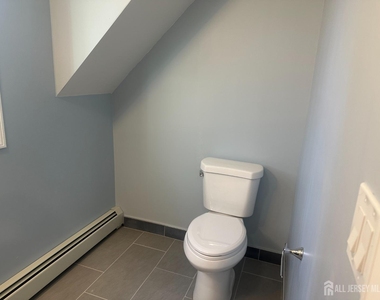 105 Dunhams Corner Road - Photo Thumbnail 19