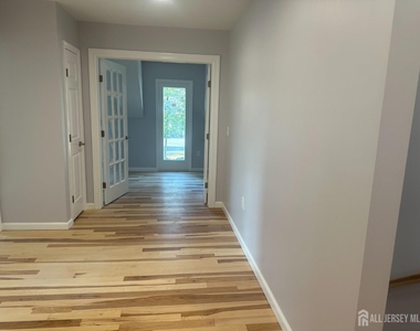 105 Dunhams Corner Road - Photo Thumbnail 9
