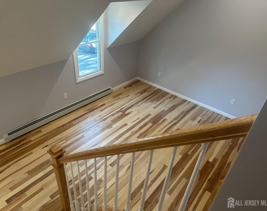 105 Dunhams Corner Road - Photo Thumbnail 10