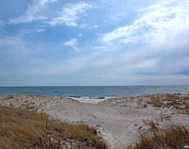 493 Dune Road - Photo Thumbnail 6
