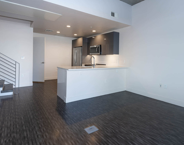 1250 Cherokee St - Photo Thumbnail 73