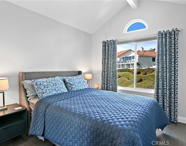 75 Palm Beach Court - Photo Thumbnail 18