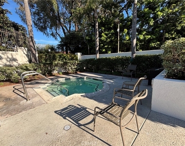 75 Palm Beach Court - Photo Thumbnail 46