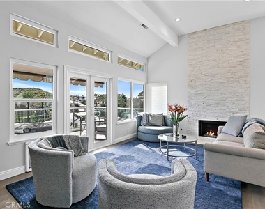 75 Palm Beach Court - Photo Thumbnail 10