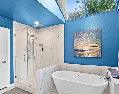 75 Palm Beach Court - Photo Thumbnail 16