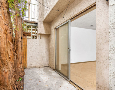 848 15th Street - Photo Thumbnail 8