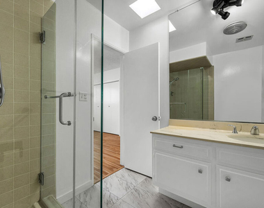 848 15th Street - Photo Thumbnail 16